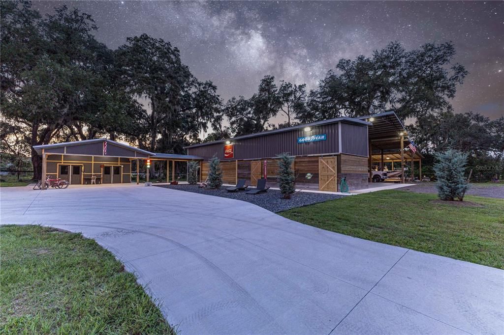 For Sale: $825,000 (15.00 acres)