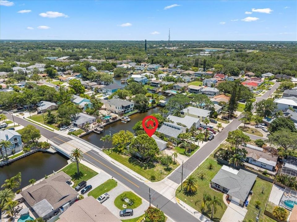 For Sale: $574,900 (3 beds, 2 baths, 1769 Square Feet)