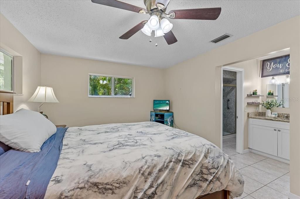 For Sale: $574,900 (3 beds, 2 baths, 1769 Square Feet)