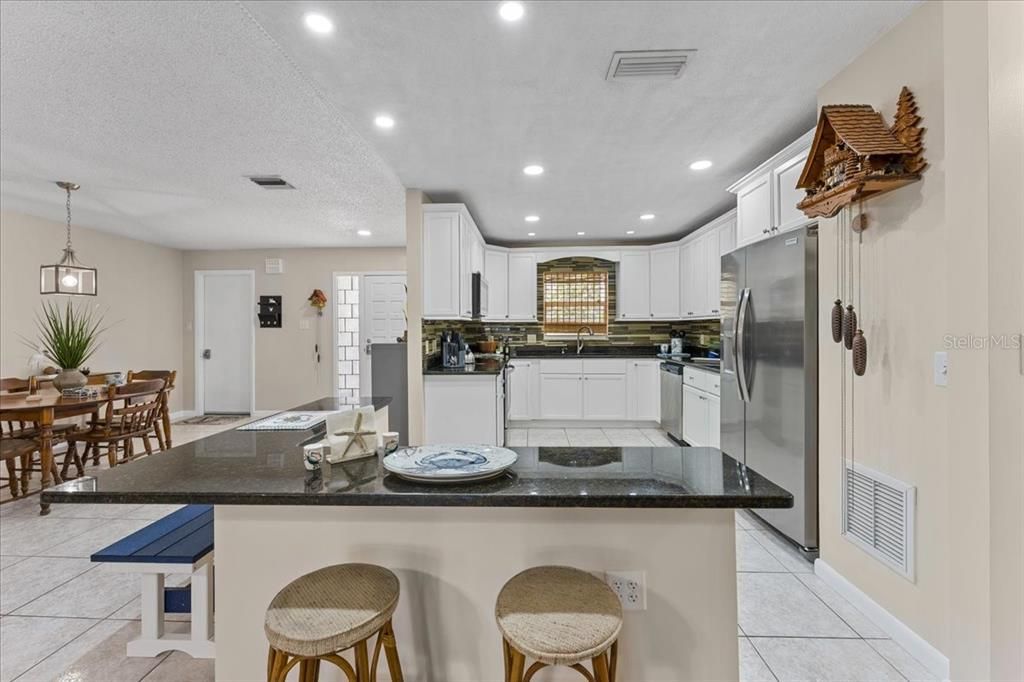 For Sale: $574,900 (3 beds, 2 baths, 1769 Square Feet)