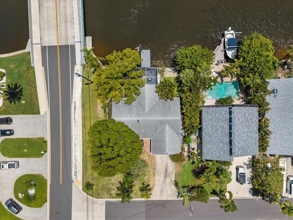 For Sale: $574,900 (3 beds, 2 baths, 1769 Square Feet)