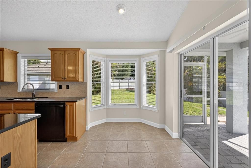 For Sale: $499,000 (3 beds, 2 baths, 1570 Square Feet)
