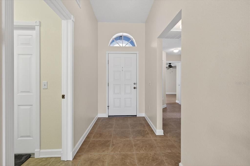 For Sale: $499,000 (3 beds, 2 baths, 1570 Square Feet)