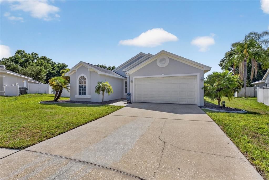 For Sale: $499,000 (3 beds, 2 baths, 1570 Square Feet)