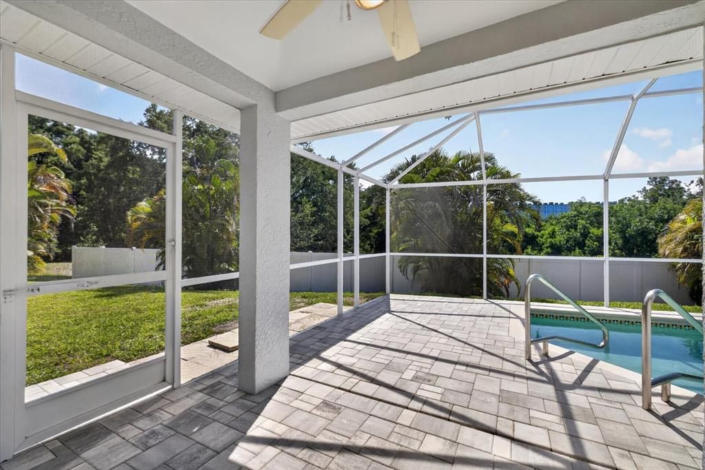 For Sale: $499,000 (3 beds, 2 baths, 1570 Square Feet)