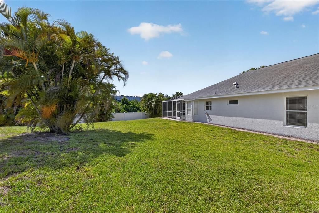 For Sale: $499,000 (3 beds, 2 baths, 1570 Square Feet)