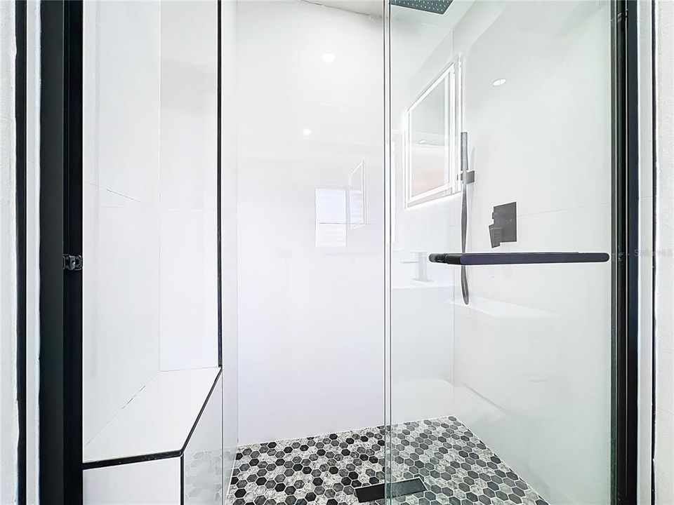 For Rent: $2,950 (3 beds, 2 baths, 1770 Square Feet)