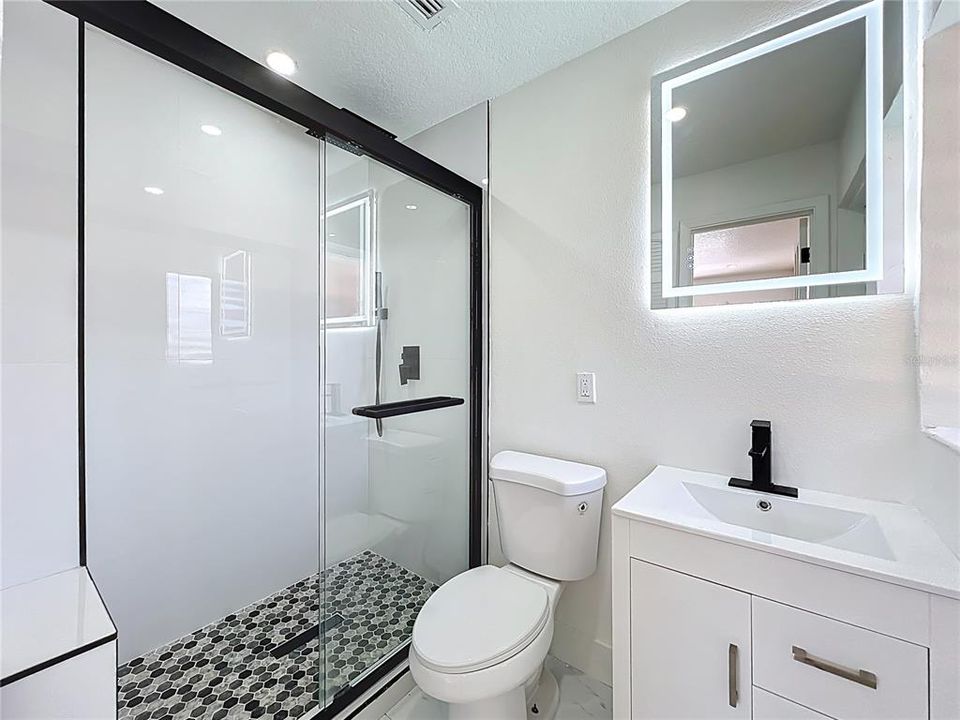 For Rent: $2,950 (3 beds, 2 baths, 1770 Square Feet)
