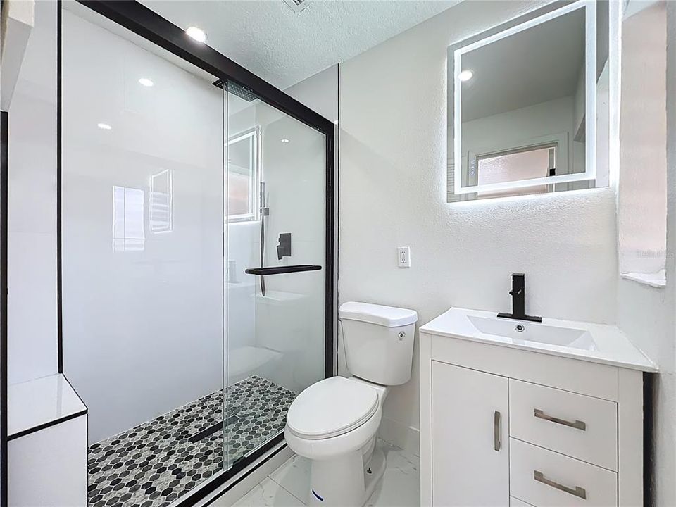 For Rent: $2,950 (3 beds, 2 baths, 1770 Square Feet)