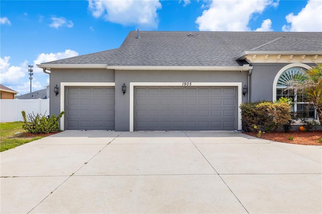 На продажу: $525,000 (5 спален, 4 ванн, 3260 Квадратных фут)
