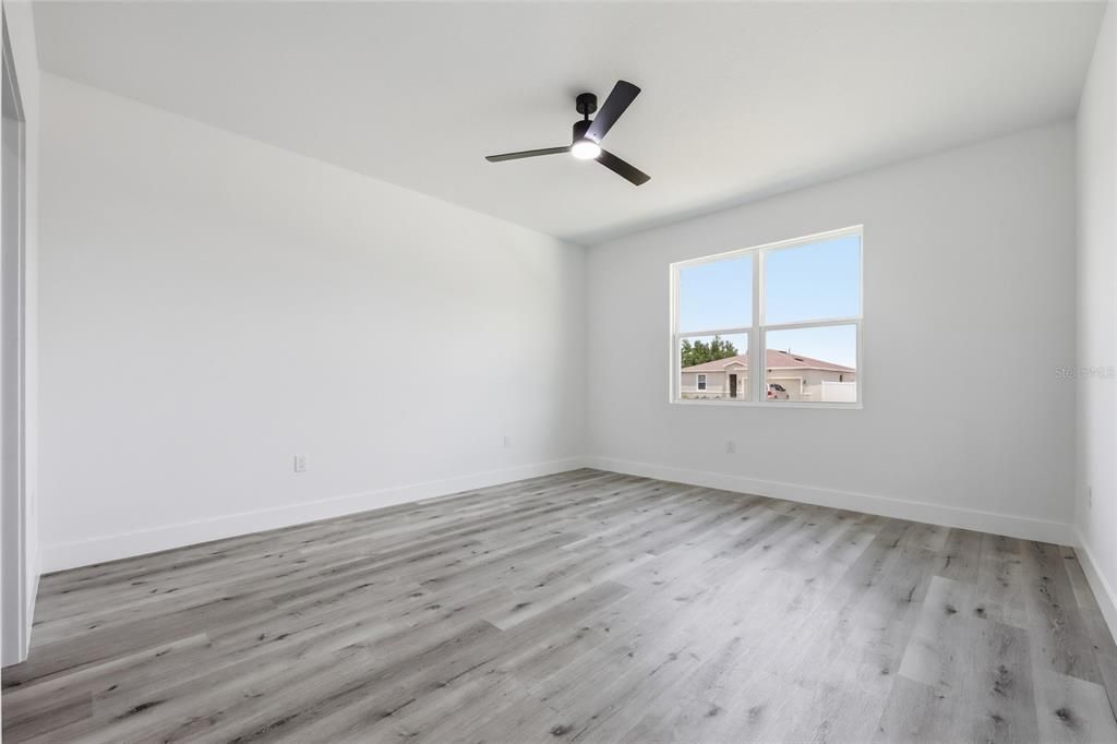 En Venta: $369,999 (4 camas, 3 baños, 1892 Pies cuadrados)
