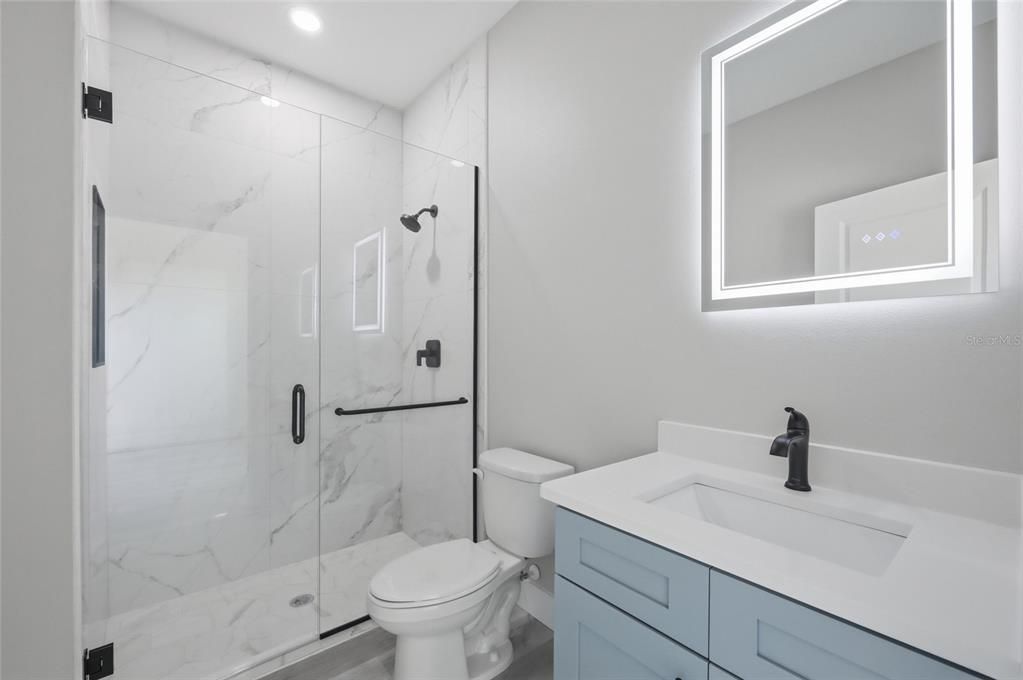 En Venta: $369,999 (4 camas, 3 baños, 1892 Pies cuadrados)