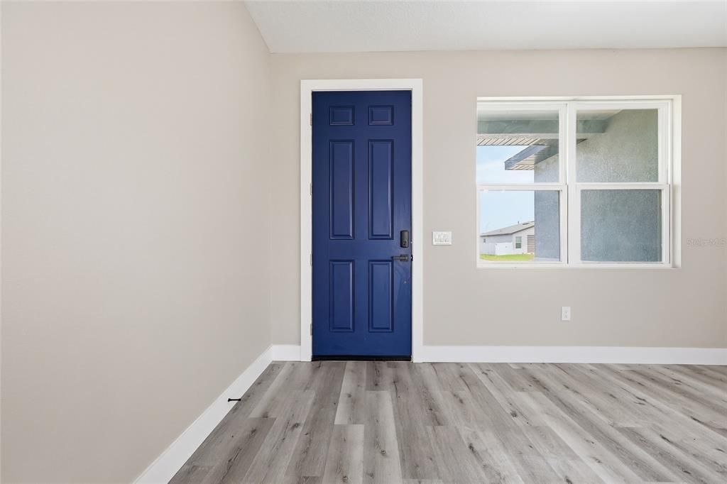 En Venta: $369,999 (4 camas, 3 baños, 1892 Pies cuadrados)