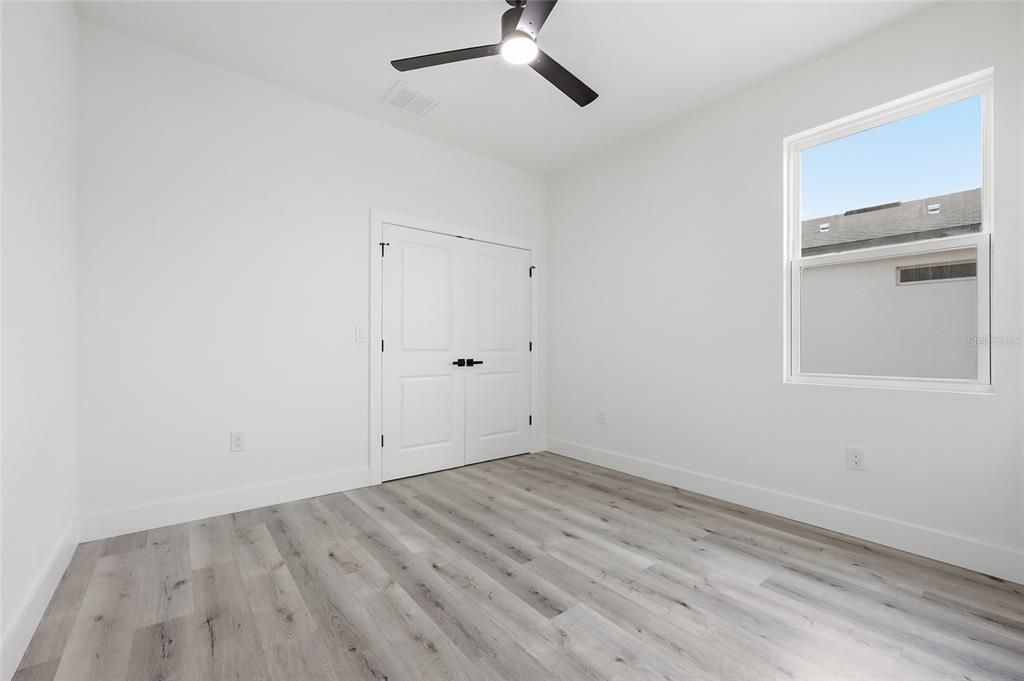 En Venta: $369,999 (4 camas, 3 baños, 1892 Pies cuadrados)