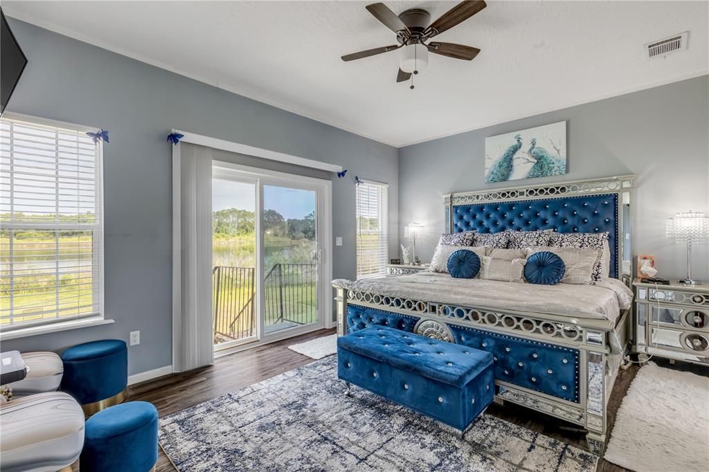 For Sale: $499,900 (3 beds, 3 baths, 1836 Square Feet)