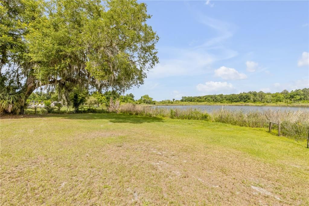For Sale: $499,900 (3 beds, 3 baths, 1836 Square Feet)