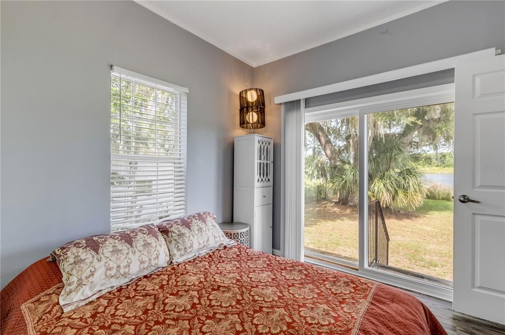 For Sale: $499,900 (3 beds, 3 baths, 1836 Square Feet)