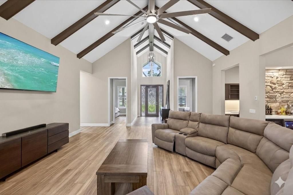 For Sale: $1,300,000 (4 beds, 3 baths, 2926 Square Feet)