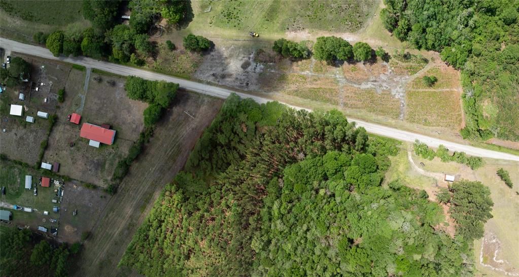 En Venta: $45,000 (3.18 acres)