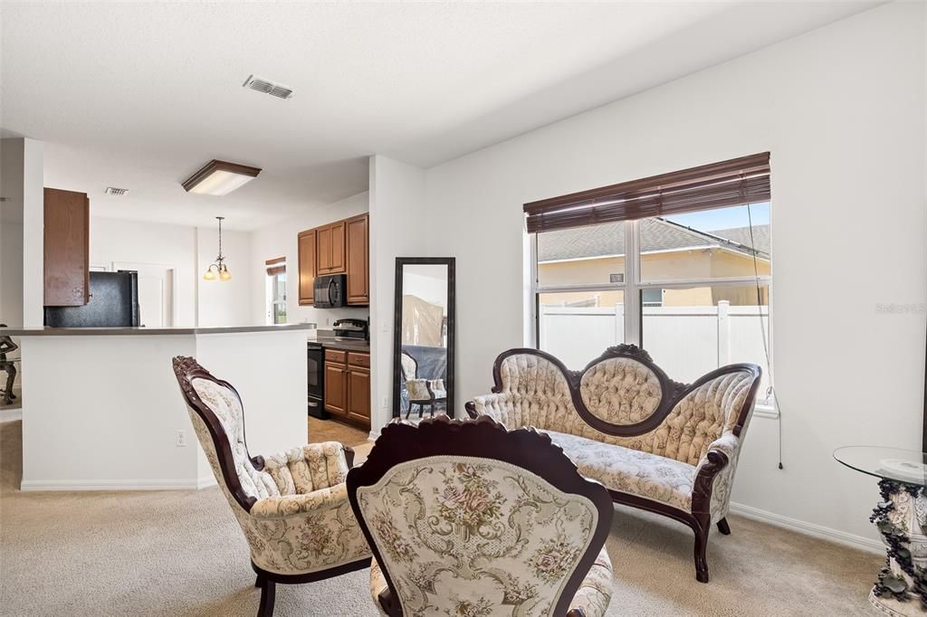 For Sale: $335,000 (4 beds, 2 baths, 1855 Square Feet)