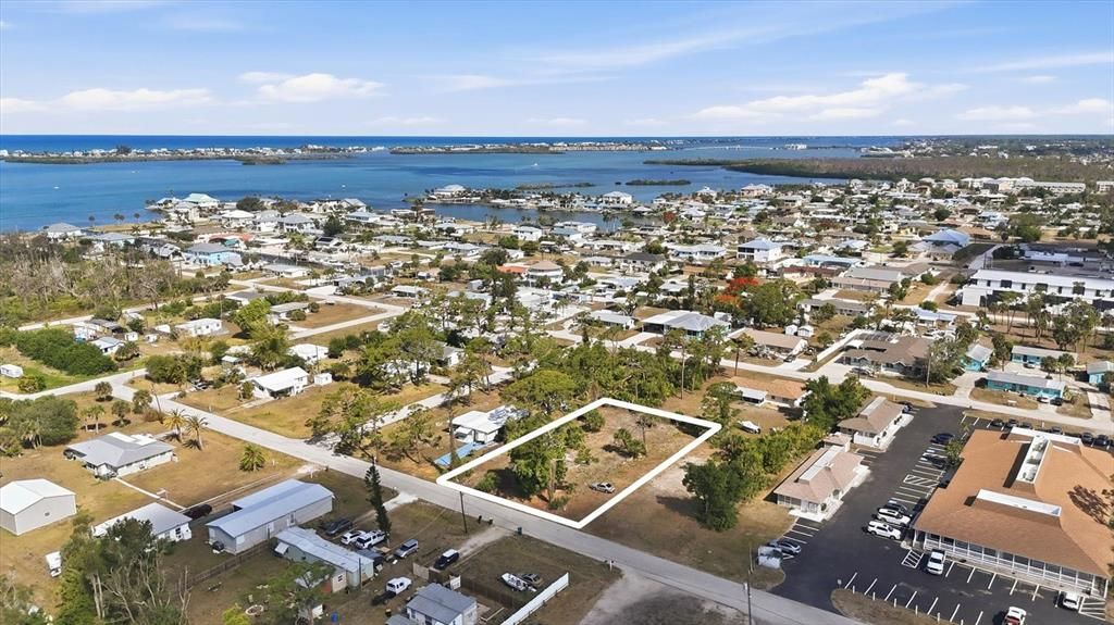 待售: $79,900 (0.28 acres)