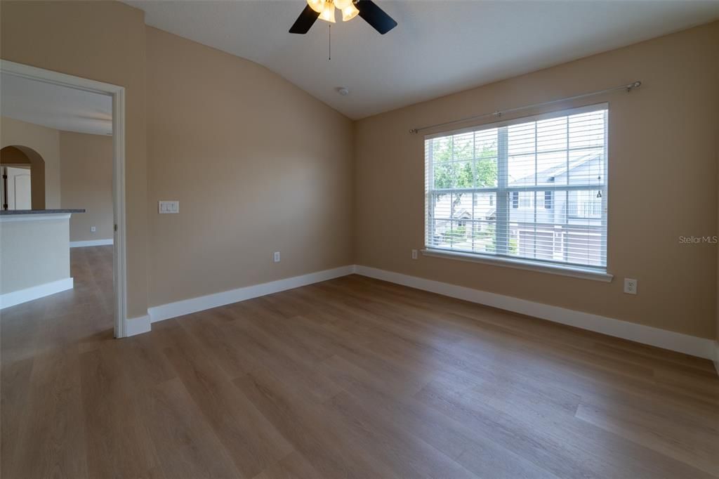 В аренду: $1,950 (2 спален, 2 ванн, 1200 Квадратных фут)