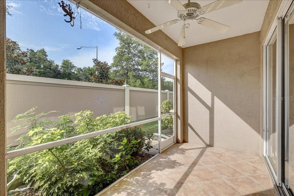 En Venta: $315,000 (2 camas, 2 baños, 1272 Pies cuadrados)