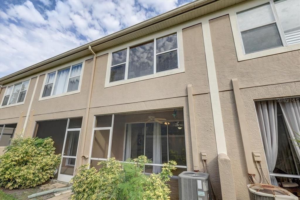 En Venta: $315,000 (2 camas, 2 baños, 1272 Pies cuadrados)