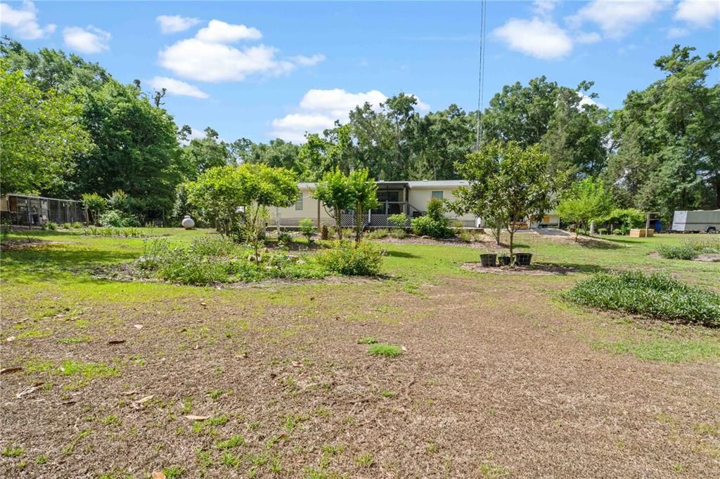 Active With Contract: $338,500 (3 beds, 2 baths, 1800 Square Feet)