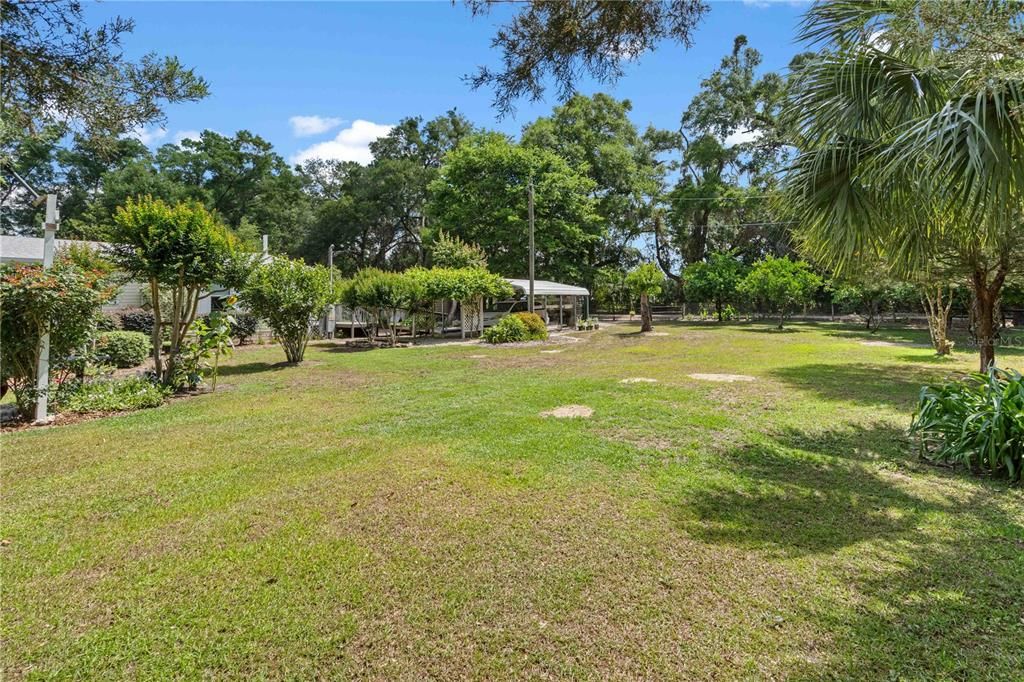 Active With Contract: $338,500 (3 beds, 2 baths, 1800 Square Feet)