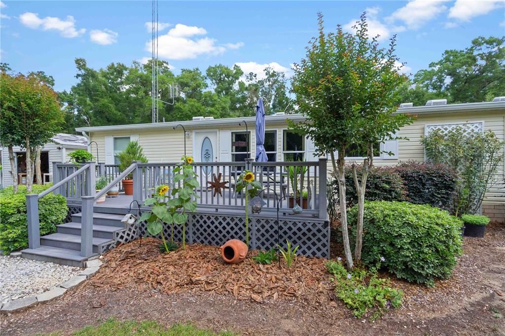 Active With Contract: $338,500 (3 beds, 2 baths, 1800 Square Feet)
