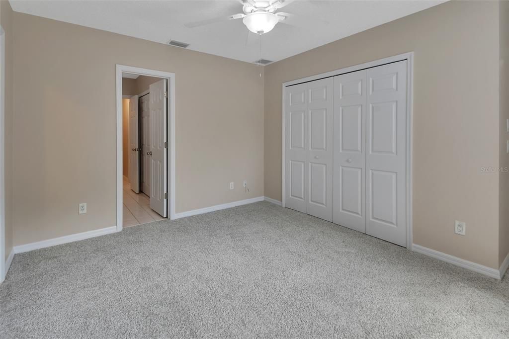 For Sale: $279,900 (3 beds, 2 baths, 1837 Square Feet)