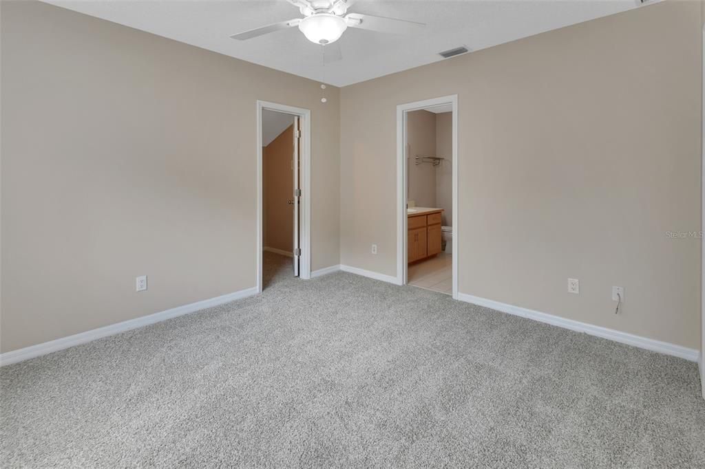For Sale: $279,900 (3 beds, 2 baths, 1837 Square Feet)