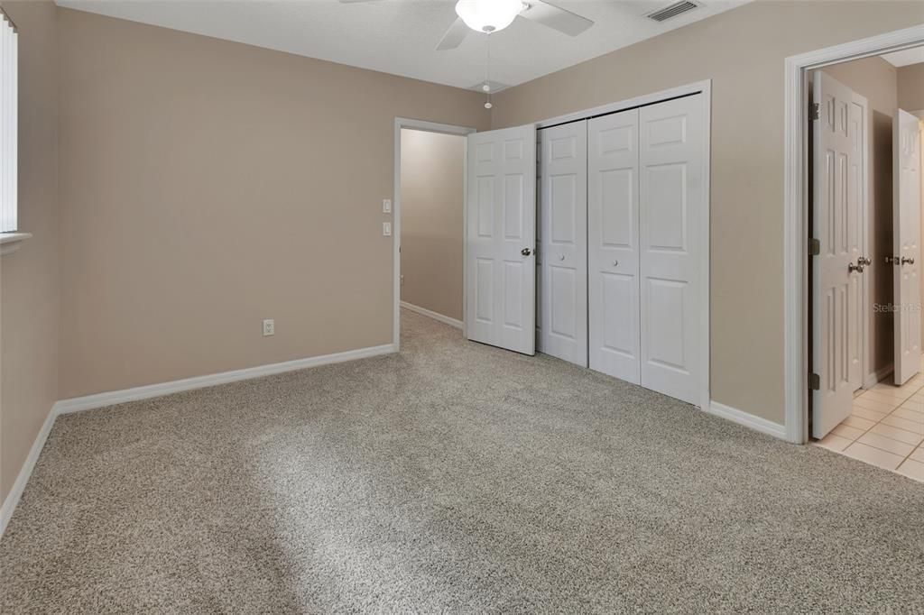 For Sale: $279,900 (3 beds, 2 baths, 1837 Square Feet)