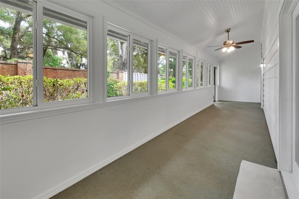 For Sale: $279,900 (3 beds, 2 baths, 1837 Square Feet)