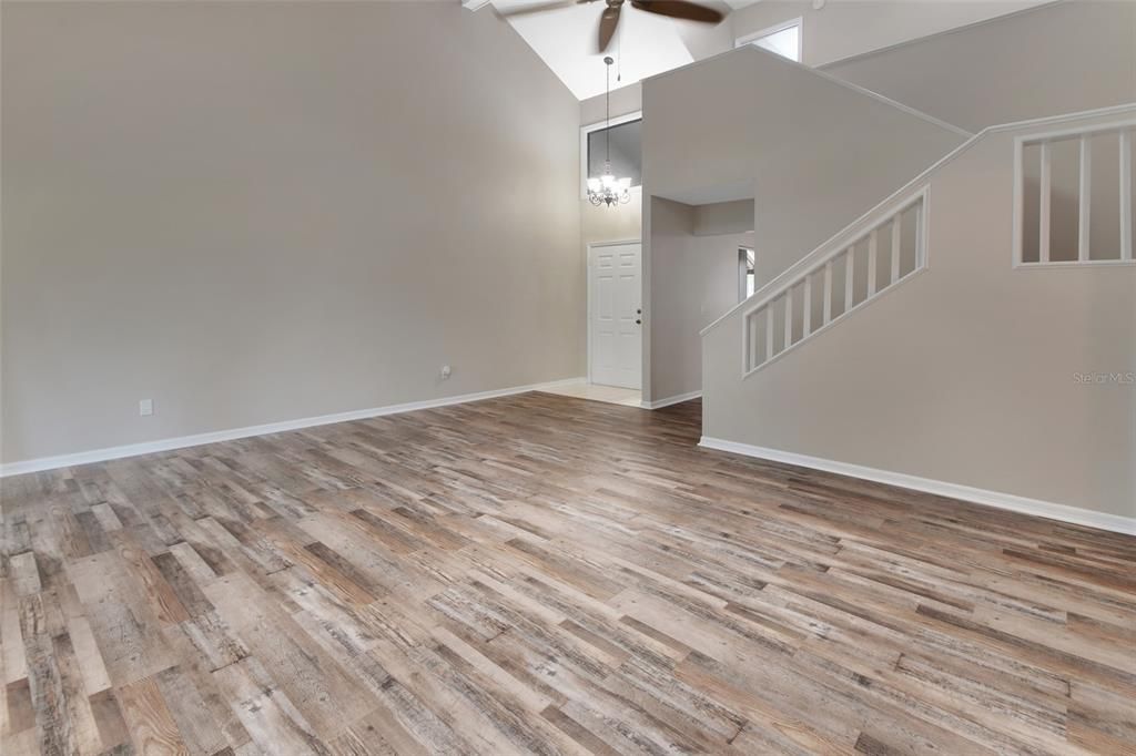 For Sale: $279,900 (3 beds, 2 baths, 1837 Square Feet)