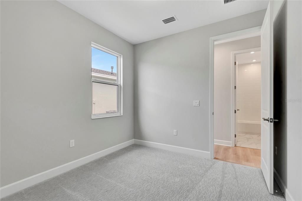 For Sale: $394,990 (2 beds, 2 baths, 1434 Square Feet)