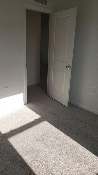 В аренду: $2,600 (5 спален, 2 ванн, 2112 Квадратных фут)