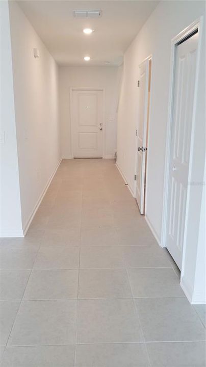 В аренду: $2,600 (5 спален, 2 ванн, 2112 Квадратных фут)