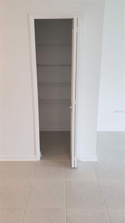 В аренду: $2,600 (5 спален, 2 ванн, 2112 Квадратных фут)
