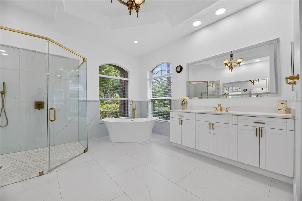En Venta: $1,645,000 (4 camas, 3 baños, 4249 Pies cuadrados)