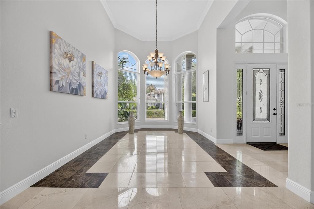 En Venta: $1,645,000 (4 camas, 3 baños, 4249 Pies cuadrados)