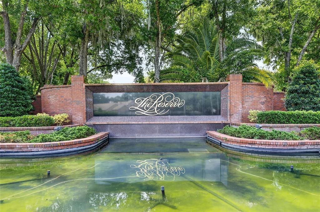 En Venta: $1,645,000 (4 camas, 3 baños, 4249 Pies cuadrados)
