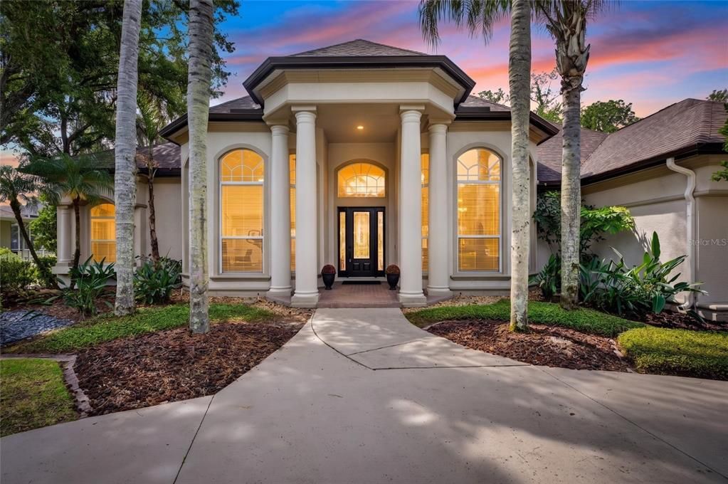 En Venta: $1,645,000 (4 camas, 3 baños, 4249 Pies cuadrados)