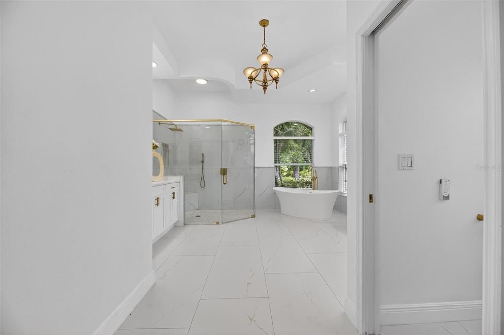 En Venta: $1,645,000 (4 camas, 3 baños, 4249 Pies cuadrados)