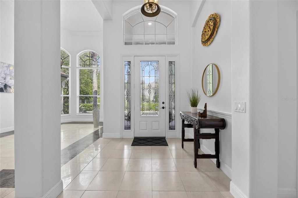 En Venta: $1,645,000 (4 camas, 3 baños, 4249 Pies cuadrados)
