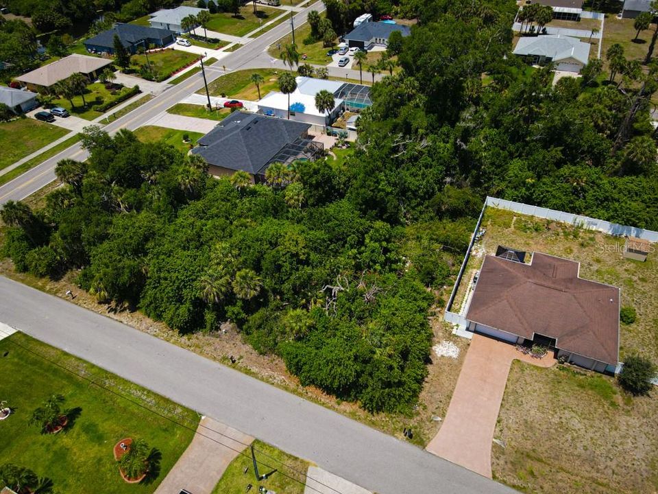 Activo con contrato: $25,000 (0.23 acres)