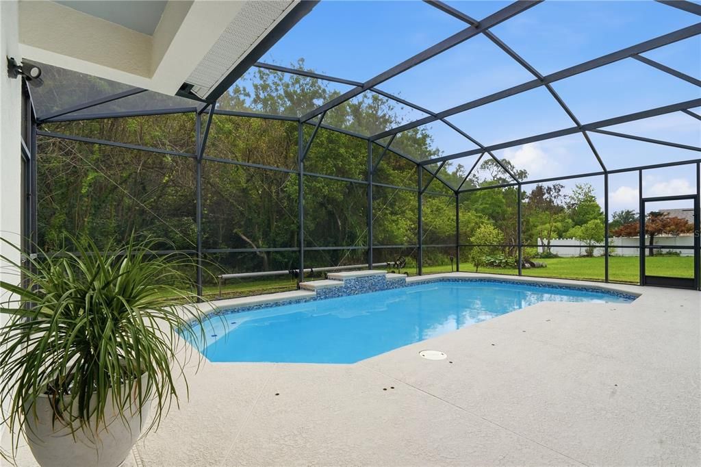 For Sale: $550,000 (4 beds, 3 baths, 3079 Square Feet)