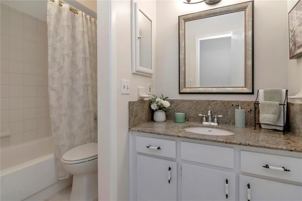 For Sale: $410,000 (4 beds, 2 baths, 2160 Square Feet)
