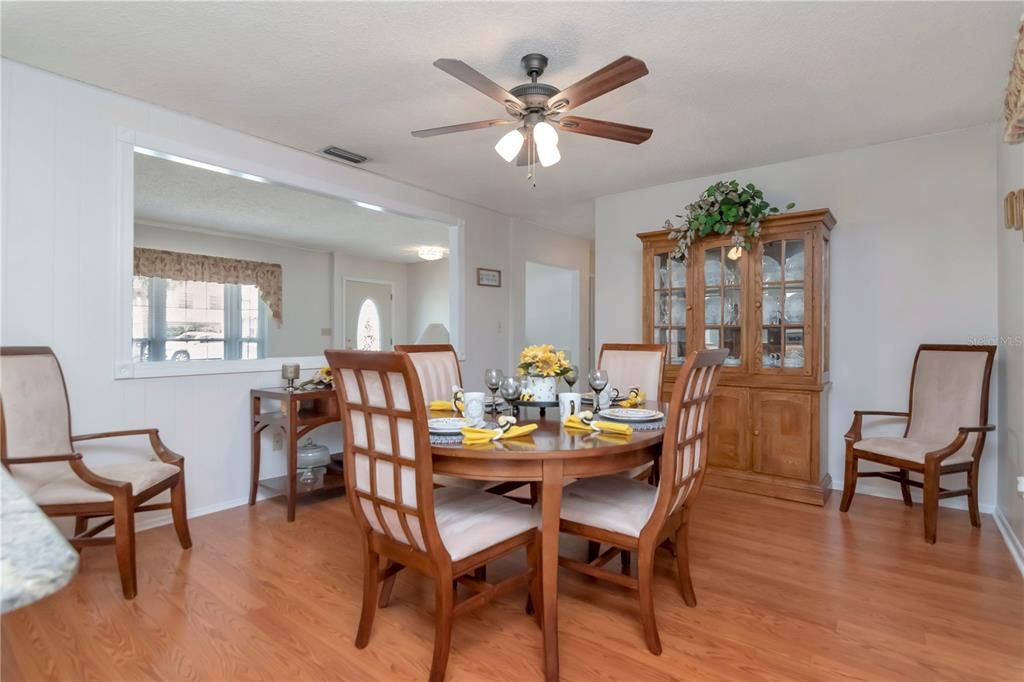 For Sale: $410,000 (4 beds, 2 baths, 2160 Square Feet)